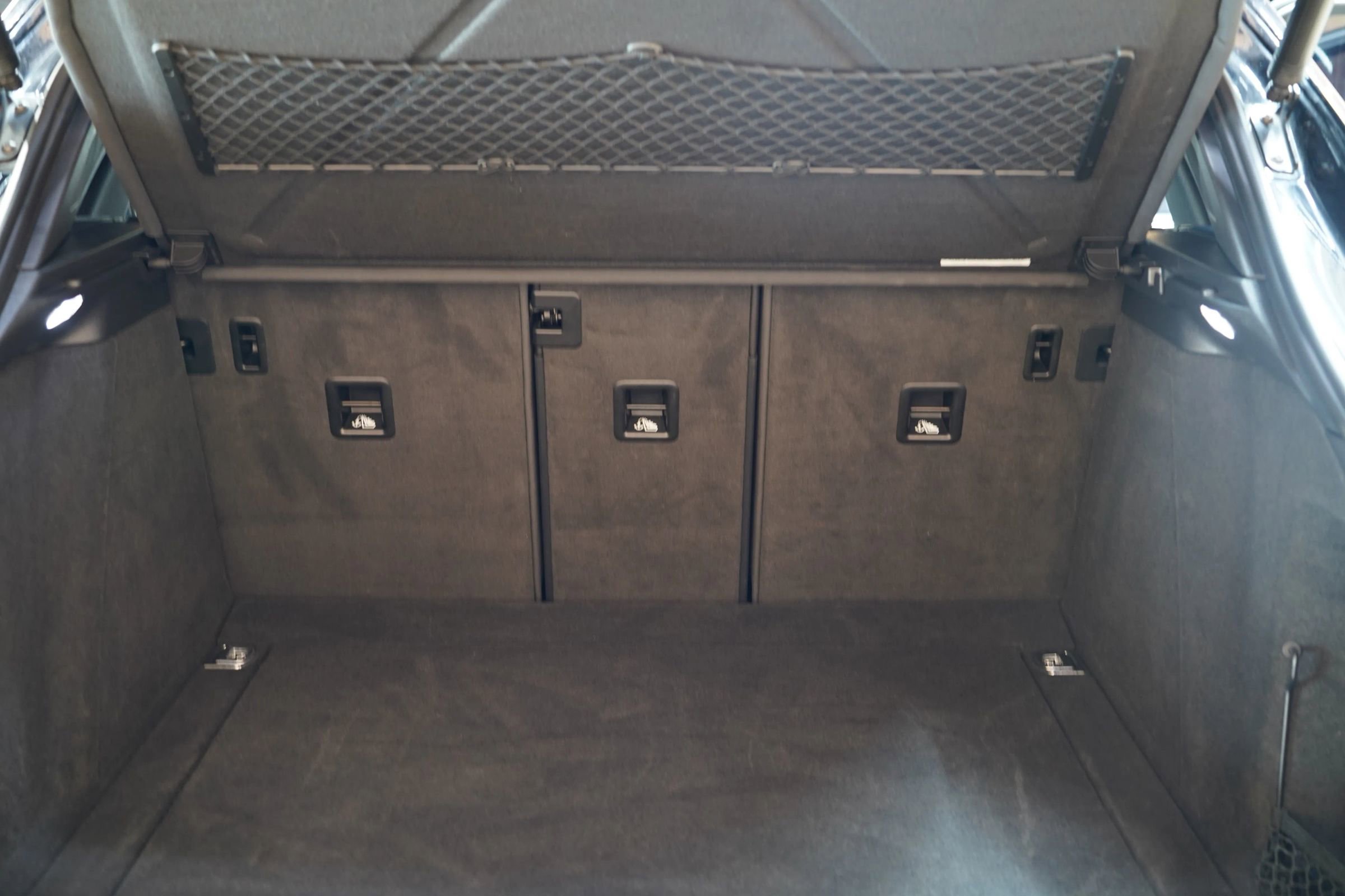 Used 2019 Porsche Macan S image 35