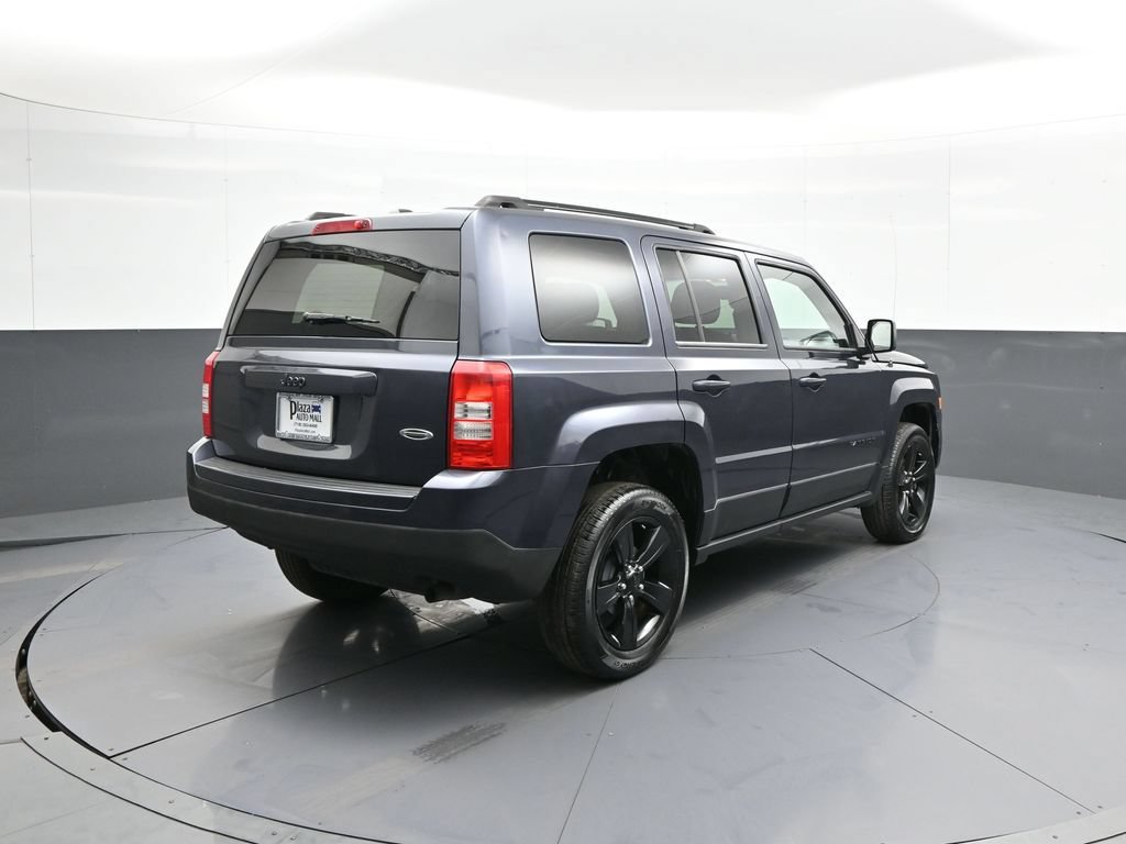 Used 2015 Jeep Patriot Sport w/ Power Value Group FWD image 6