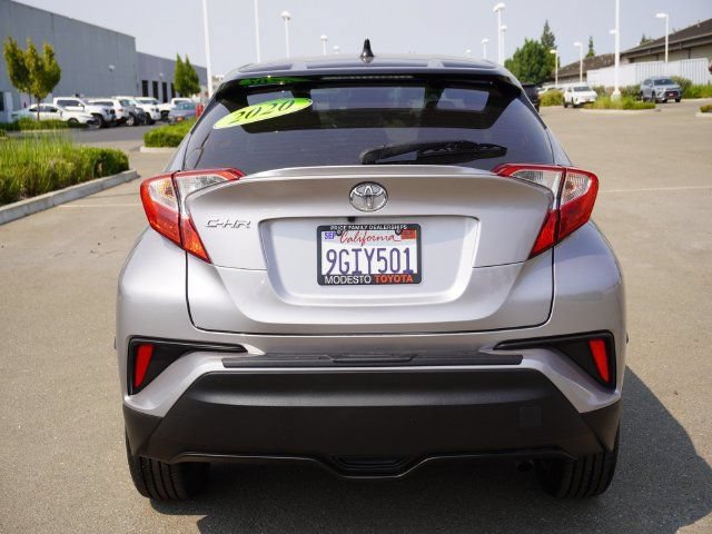 Used 2020 Toyota C-HR XLE FWD image 9