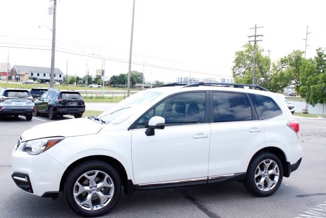 Used 2017 Subaru Forester 2.5i Touring AWD/4WD image 10