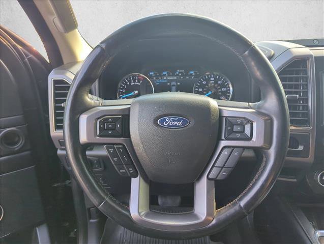 Used 2018 Ford Expedition Max Platinum image 11