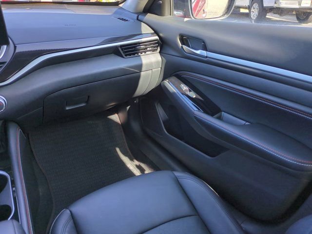 Certified 2023 Nissan Altima 2.5 SR w/ SR Premium Package FWD image 16