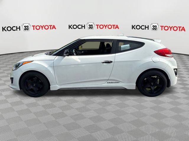 Used 2015 Hyundai Veloster Turbo FWD image 4
