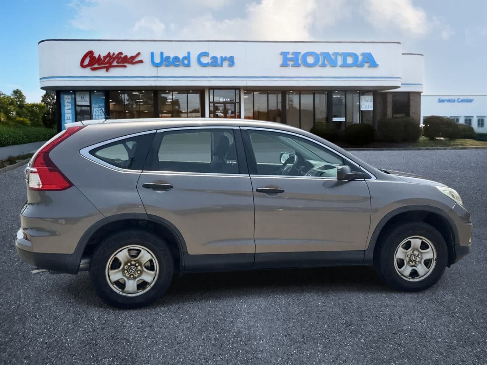 Used 2015 Honda CR-V LX image 6