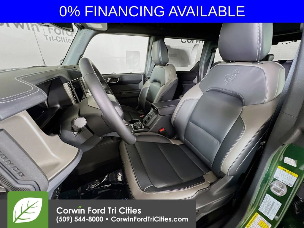 New 2025 Ford Bronco Outer Banks w/ Sasquatch Package image 25