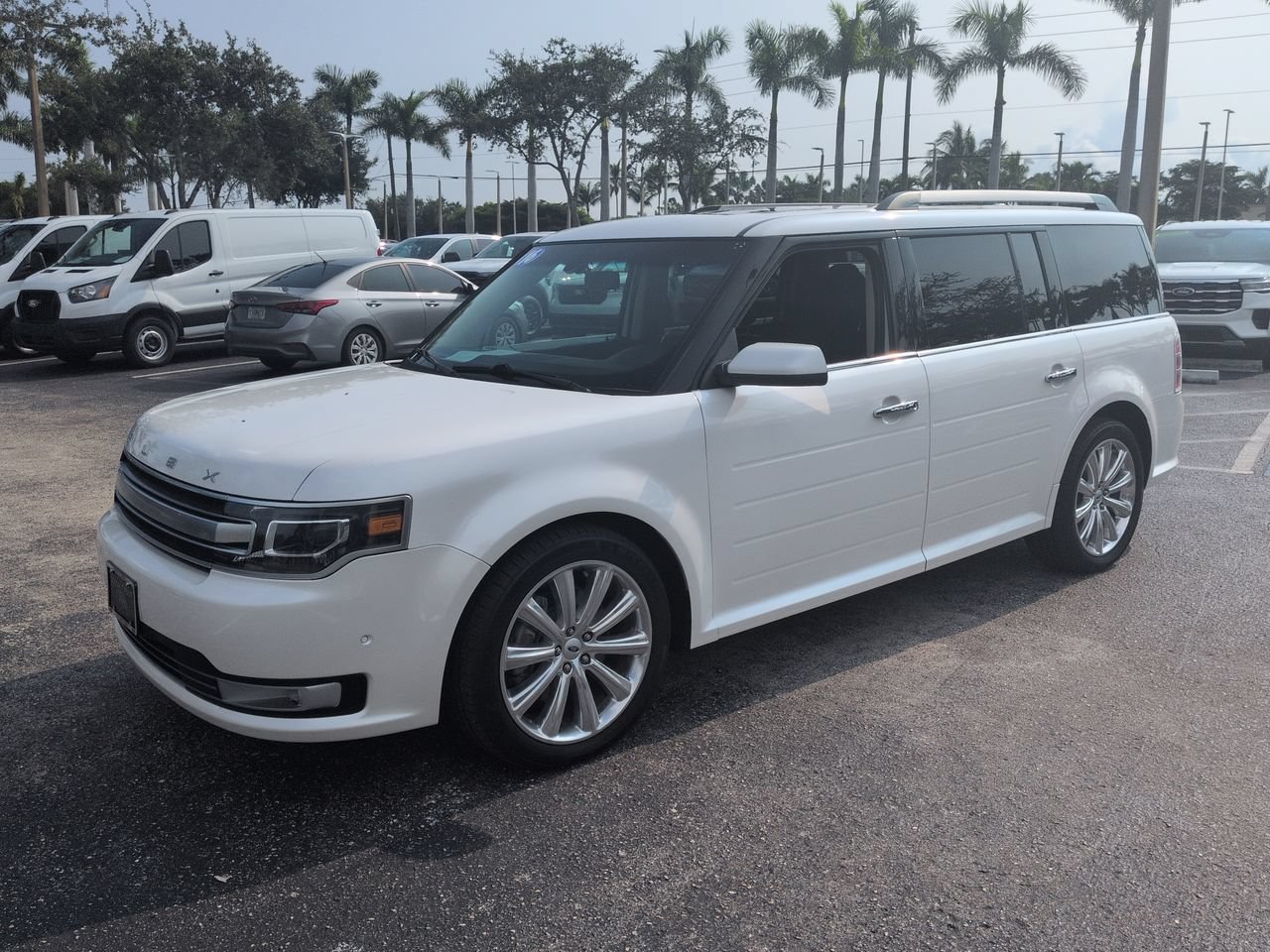 Used 2016 Ford Flex Limited w/ Equipment Group 303A AWD/4WD image 8