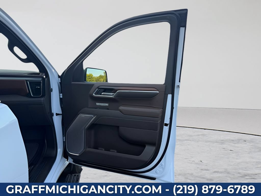 Used 2026 GMC Sierra 1500 Denali w/ Denali Reserve Package AWD/4WD image 35