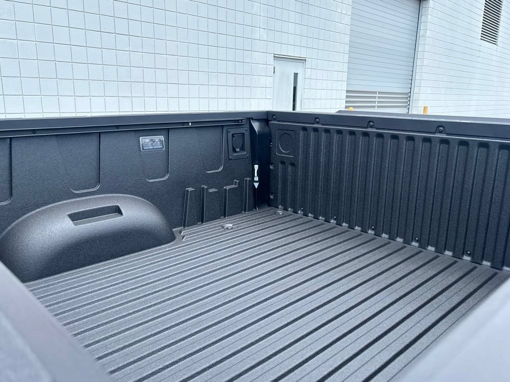 New 2026 Toyota Tundra Limited AWD/4WD image 36