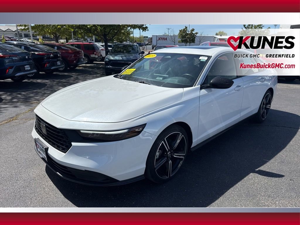 Used 2023 Honda Accord Sport image 11