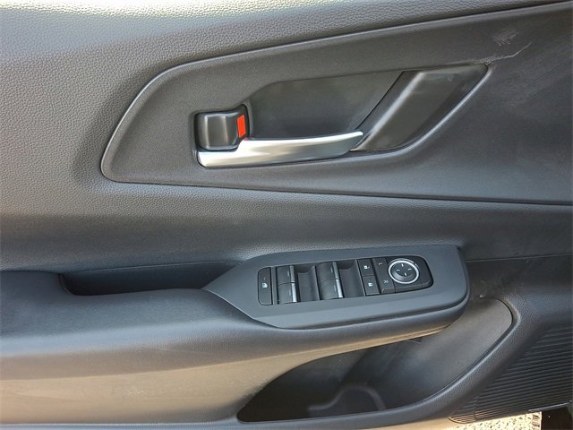 Used 2025 Toyota Prius AWD image 8