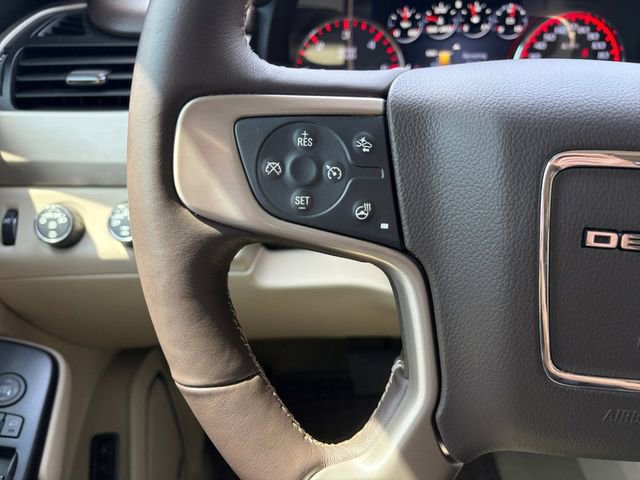 Used 2016 GMC Yukon XL Denali w/ Open Road Package AWD/4WD image 6