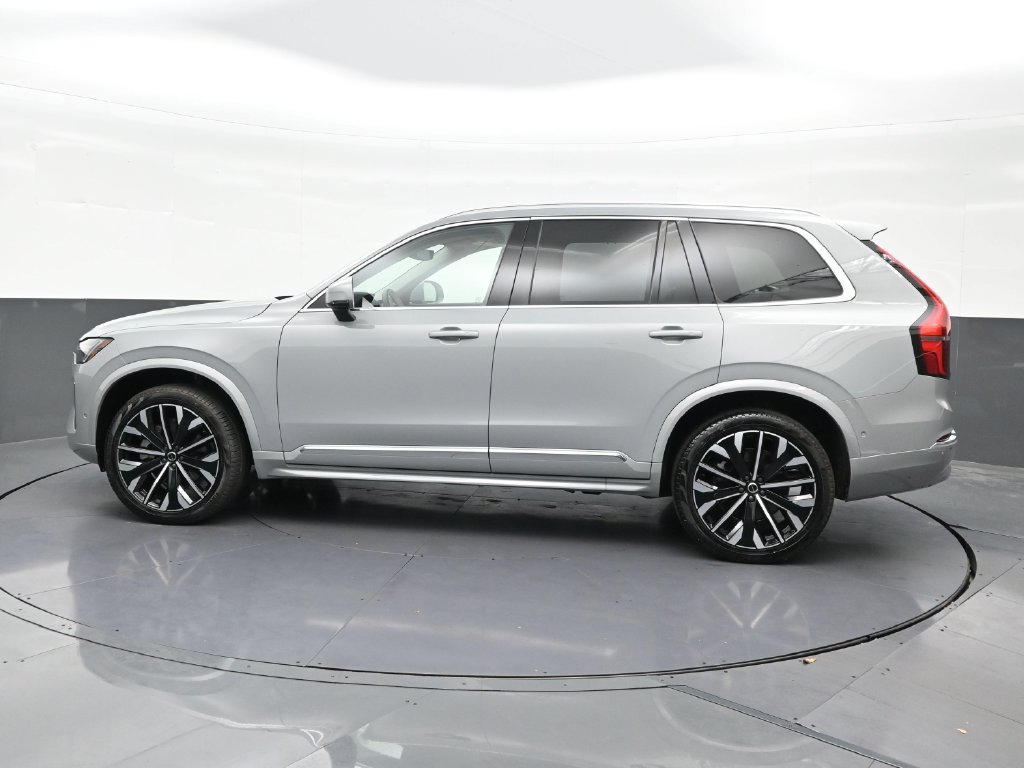 Used 2026 Volvo XC90 B6 Ultra w/ Protection Package AWD/4WD image 2