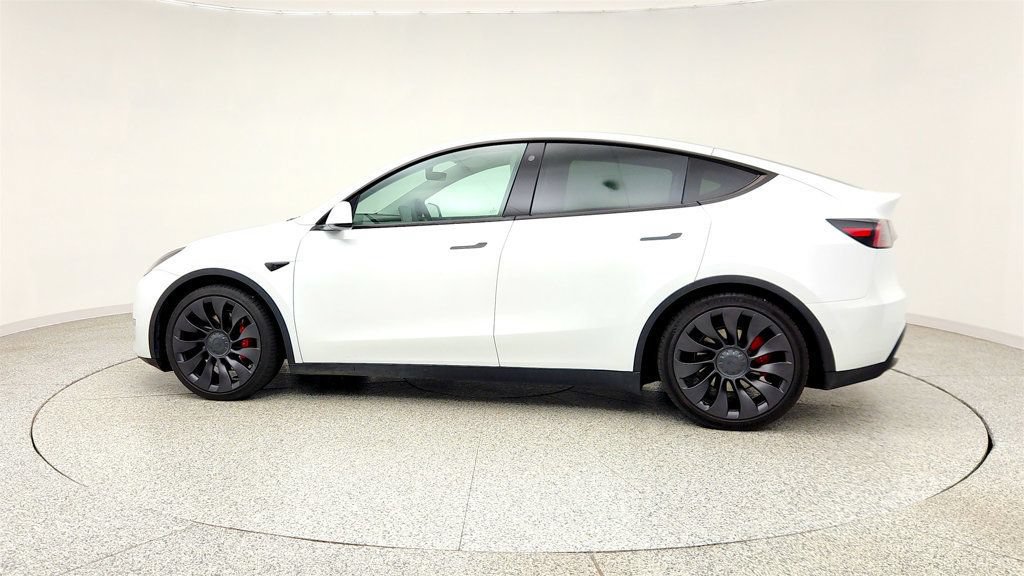 Used 2022 Tesla Model Y Performance AWD/4WD image 8