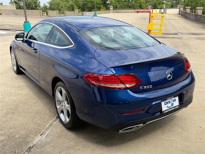 Used 2017 Mercedes-Benz C 300 Coupe image 4