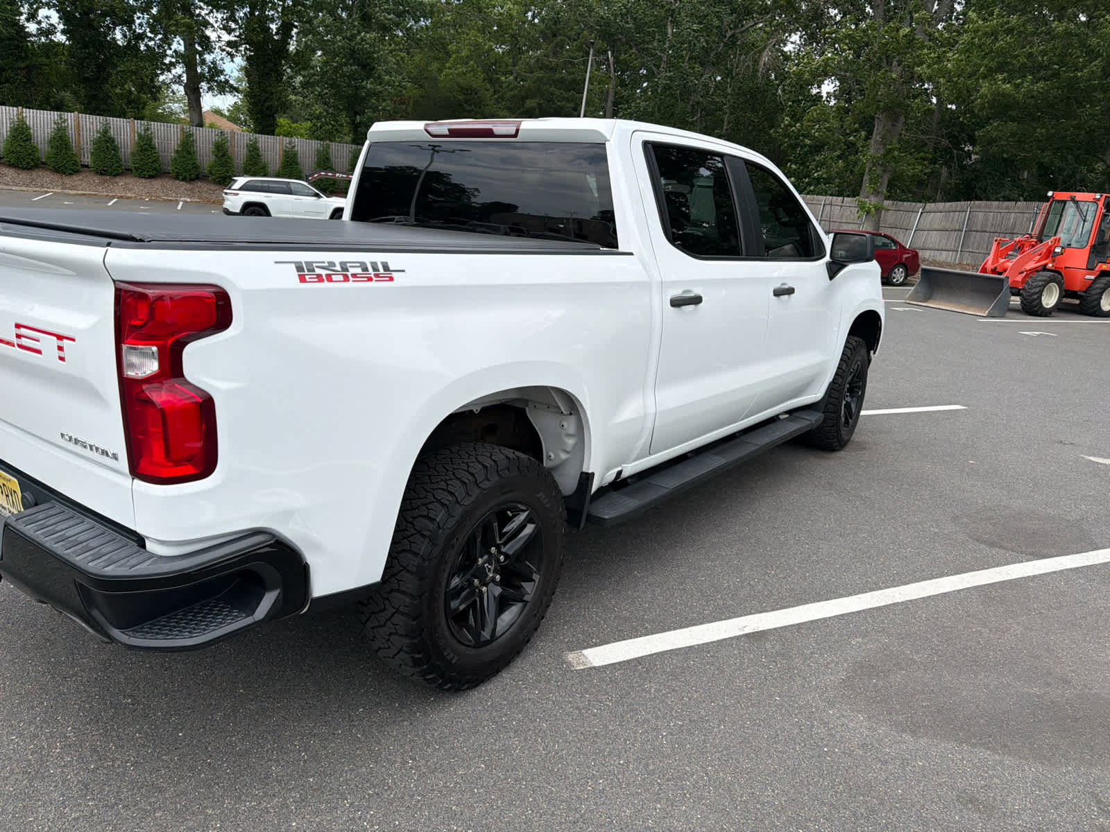 Used 2020 Chevrolet Silverado 1500 Custom Trail Boss w/ Custom Convenience Package AWD/4WD image 3