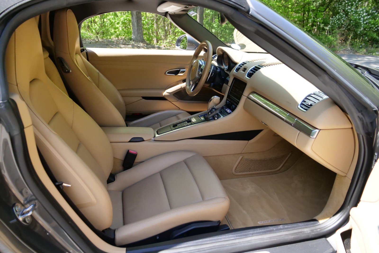 Used 2016 Porsche Boxster image 16