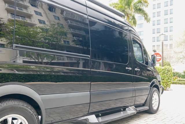 Used 2018 Mercedes-Benz Sprinter 3500 image 24