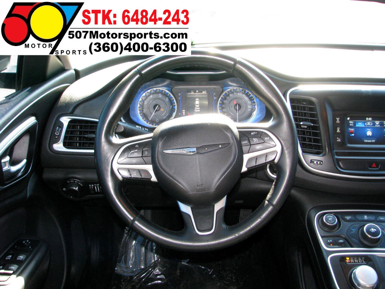 Used 2015 Chrysler 200 Limited w/ Convenience Group image 20