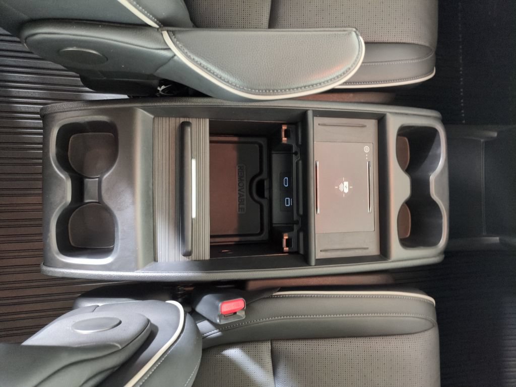 Certified 2025 Honda Odyssey Elite image 29