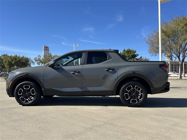 Used 2022 Hyundai Santa Cruz SEL image 2