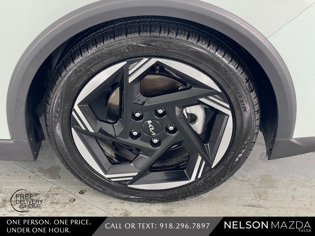 Used 2025 Kia K4 EX image 10