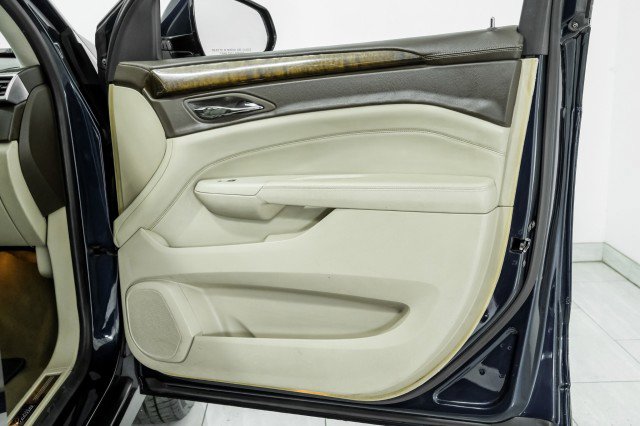 Used 2010 Cadillac SRX Luxury image 44