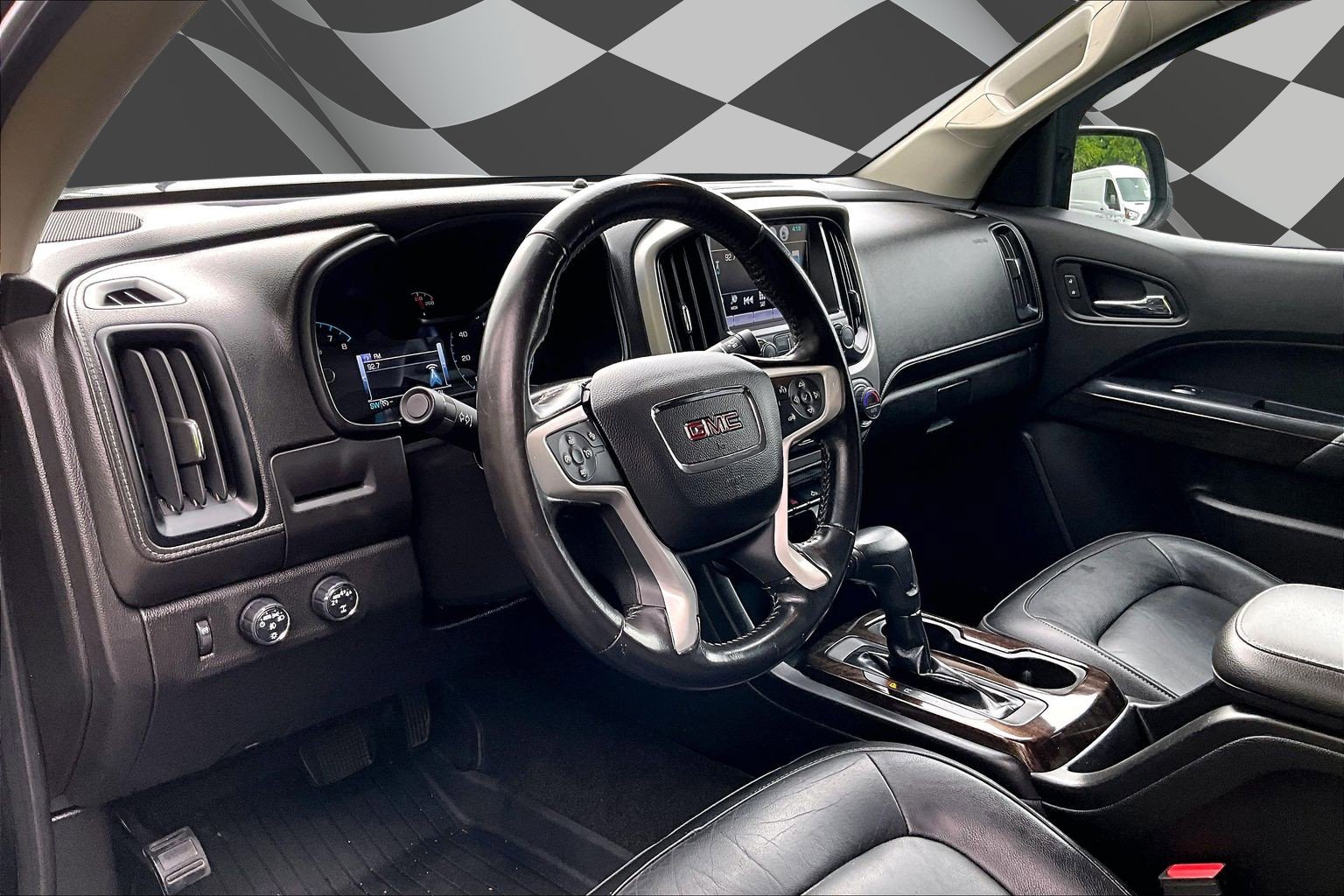 Used 2018 GMC Canyon SLT w/ Driver Alert Package AWD/4WD image 13