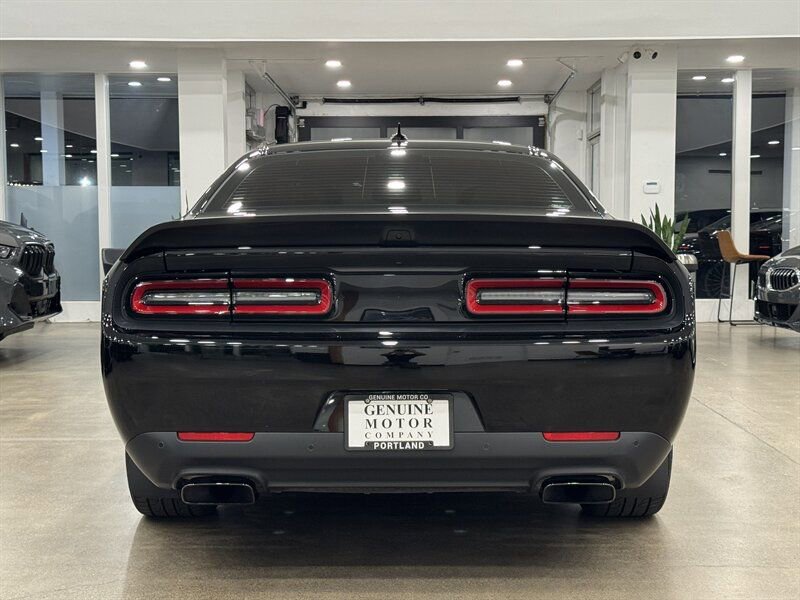 Used 2023 Dodge Challenger SRT Hellcat image 6