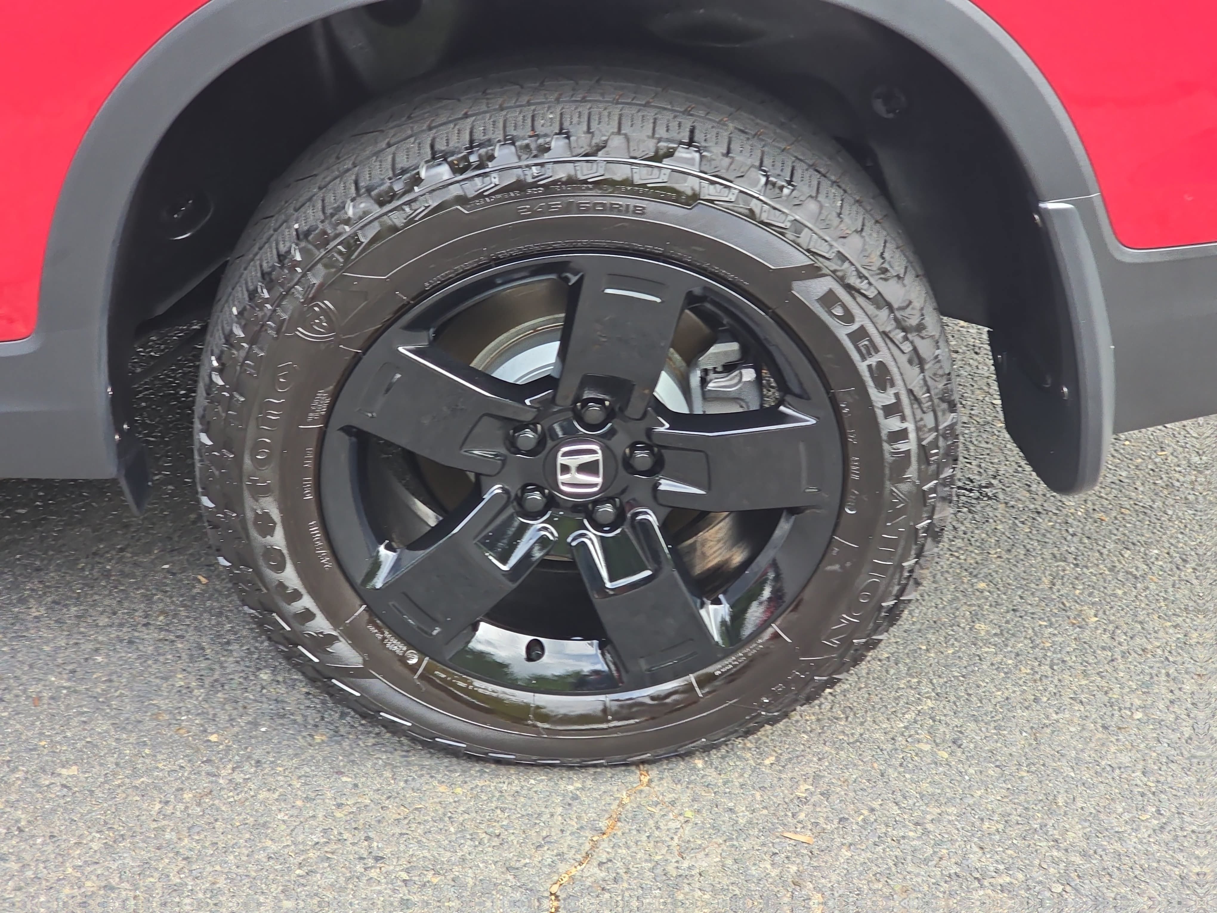 Used 2025 Honda Ridgeline Black Edition image 34
