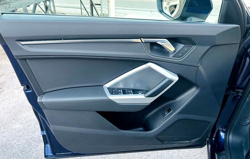 Used 2021 Audi Q3 2.0T Premium image 9