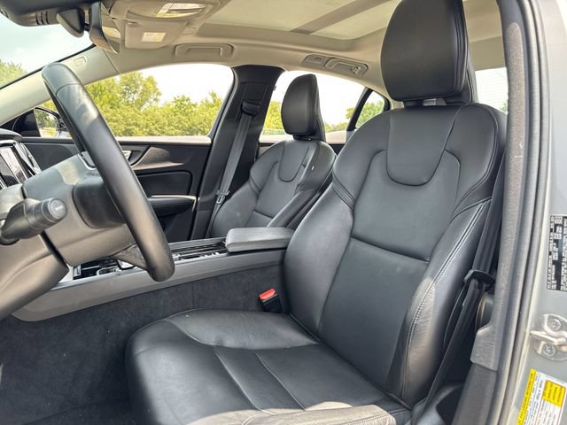 Used 2024 Volvo S60 B5 Core FWD image 11