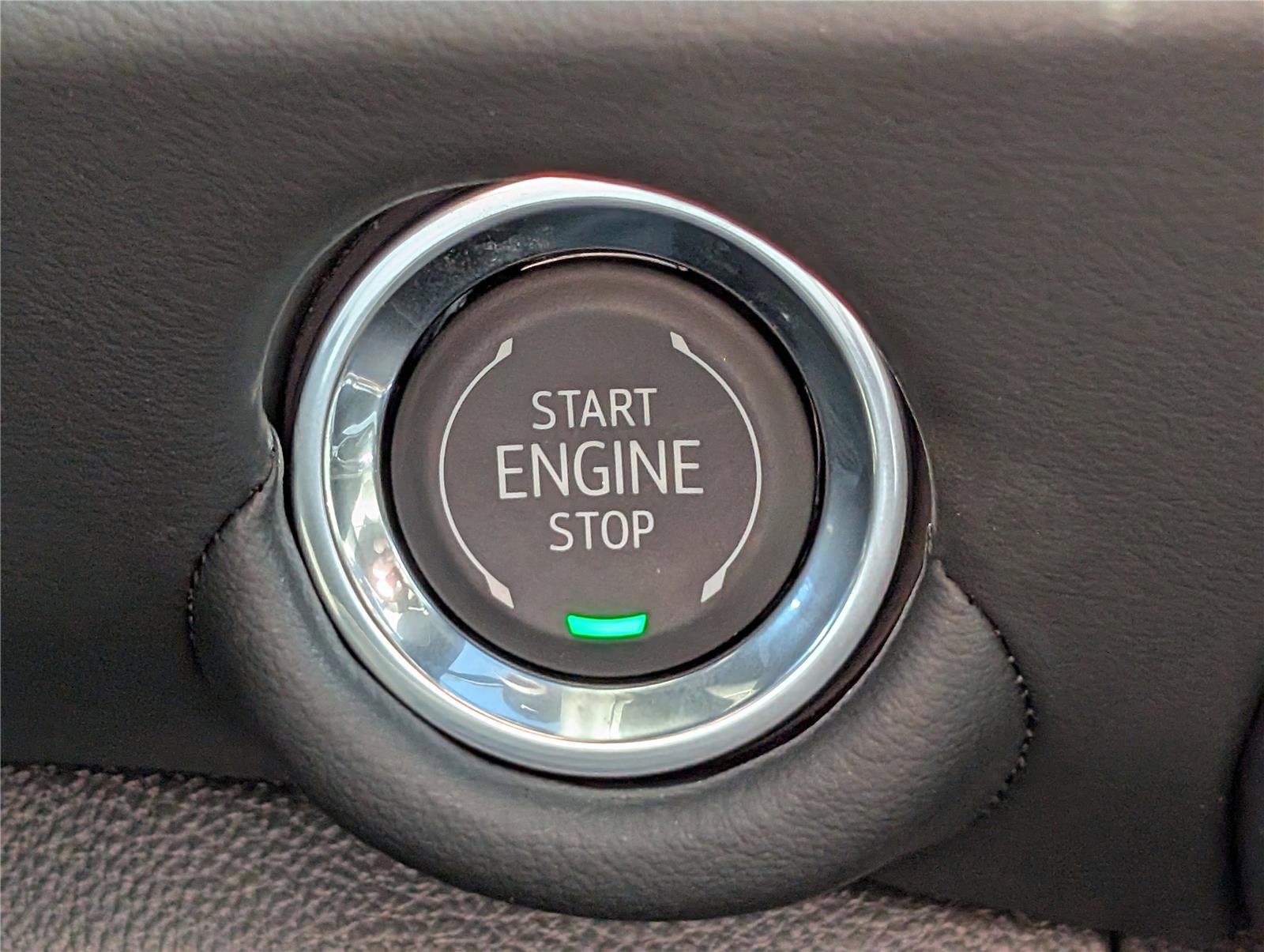 New 2026 Chevrolet Suburban Premier image 27