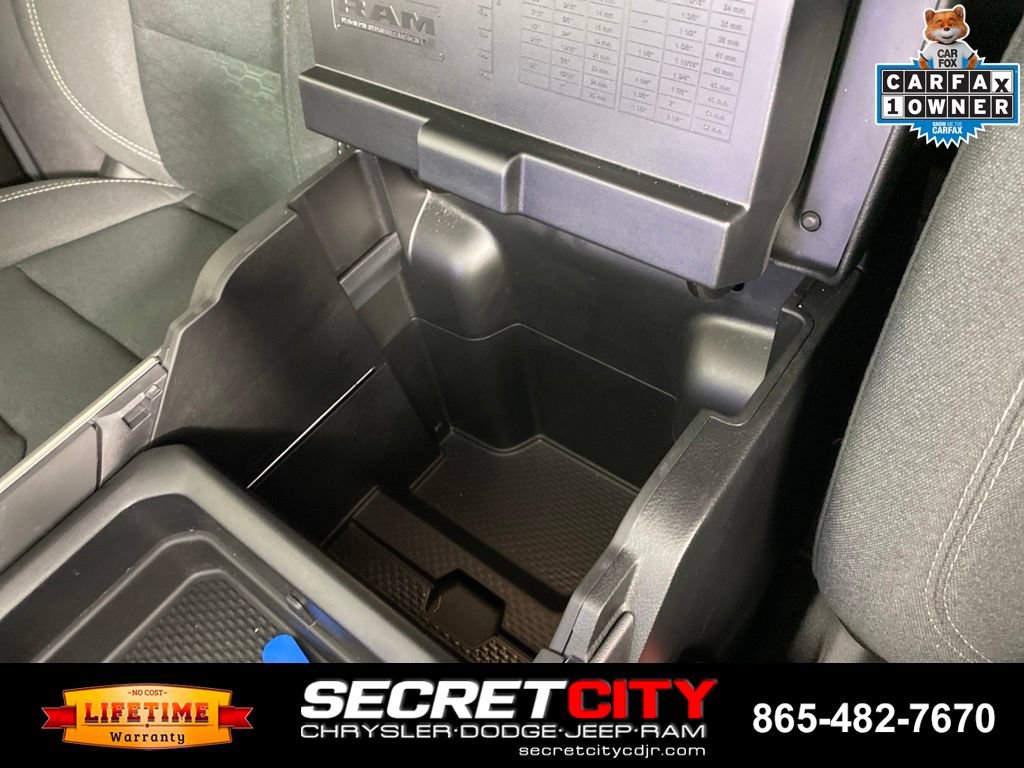 Used 2025 RAM 1500 Big Horn AWD/4WD image 27