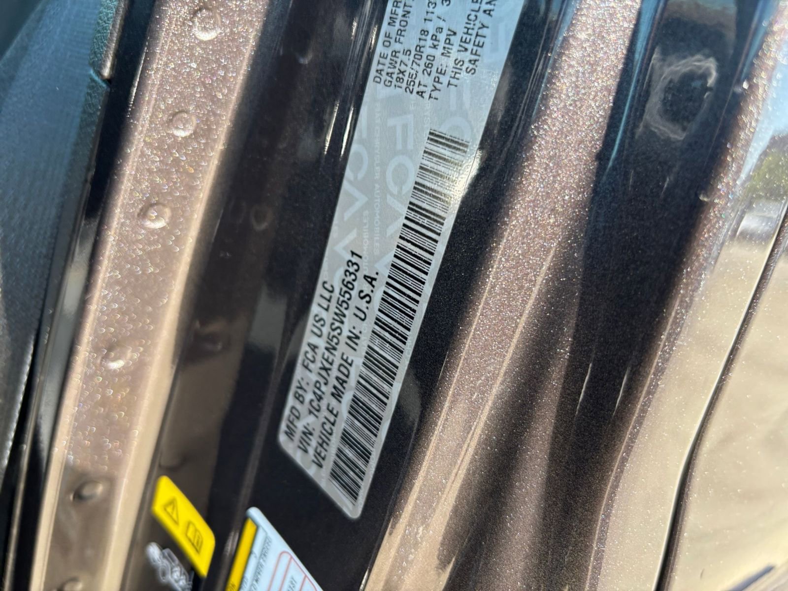 Used 2025 Jeep Wrangler Unlimited Sahara AWD/4WD image 27