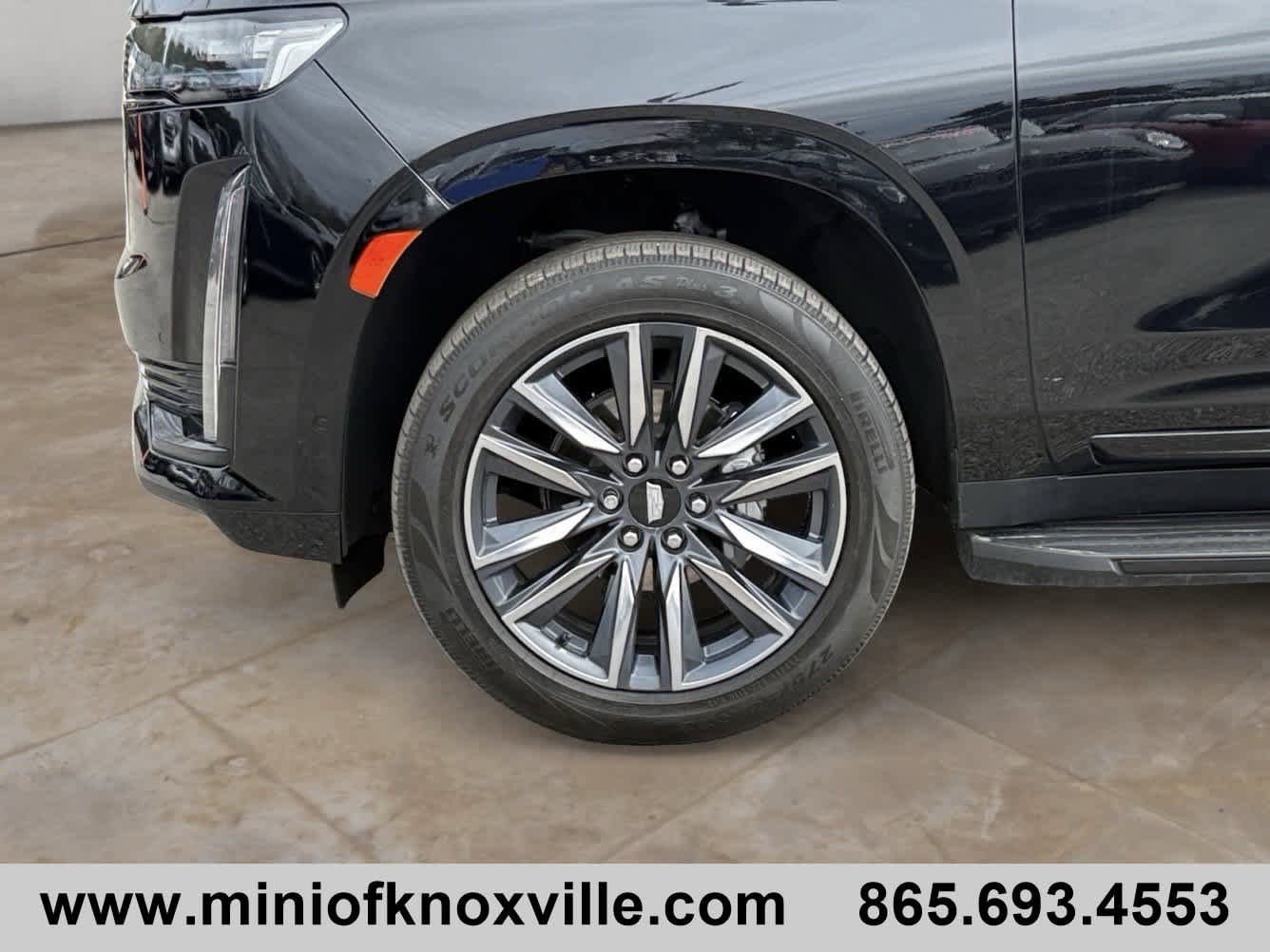 Used 2022 Cadillac Escalade Sport image 9