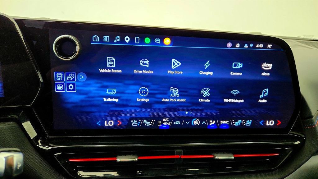 Used 2025 Chevrolet Silverado EV RST AWD/4WD image 20