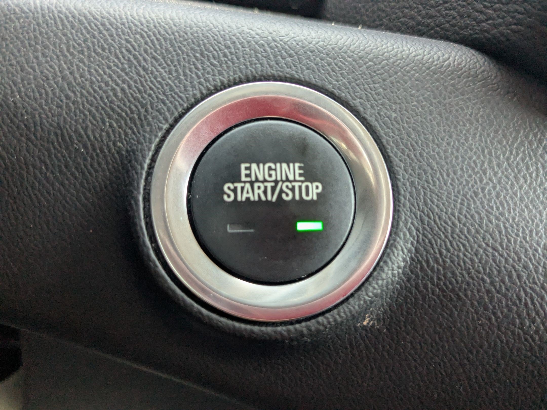 Used 2024 GMC Terrain SLE AWD/4WD image 21