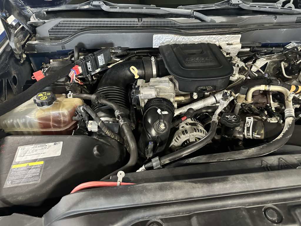 Used 2016 Chevrolet Silverado 2500 High Country w/ Duramax Plus Package image 23