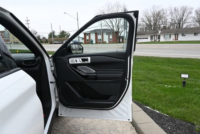 Used 2022 Ford Explorer ST w/ Equipment Group 401A image 18