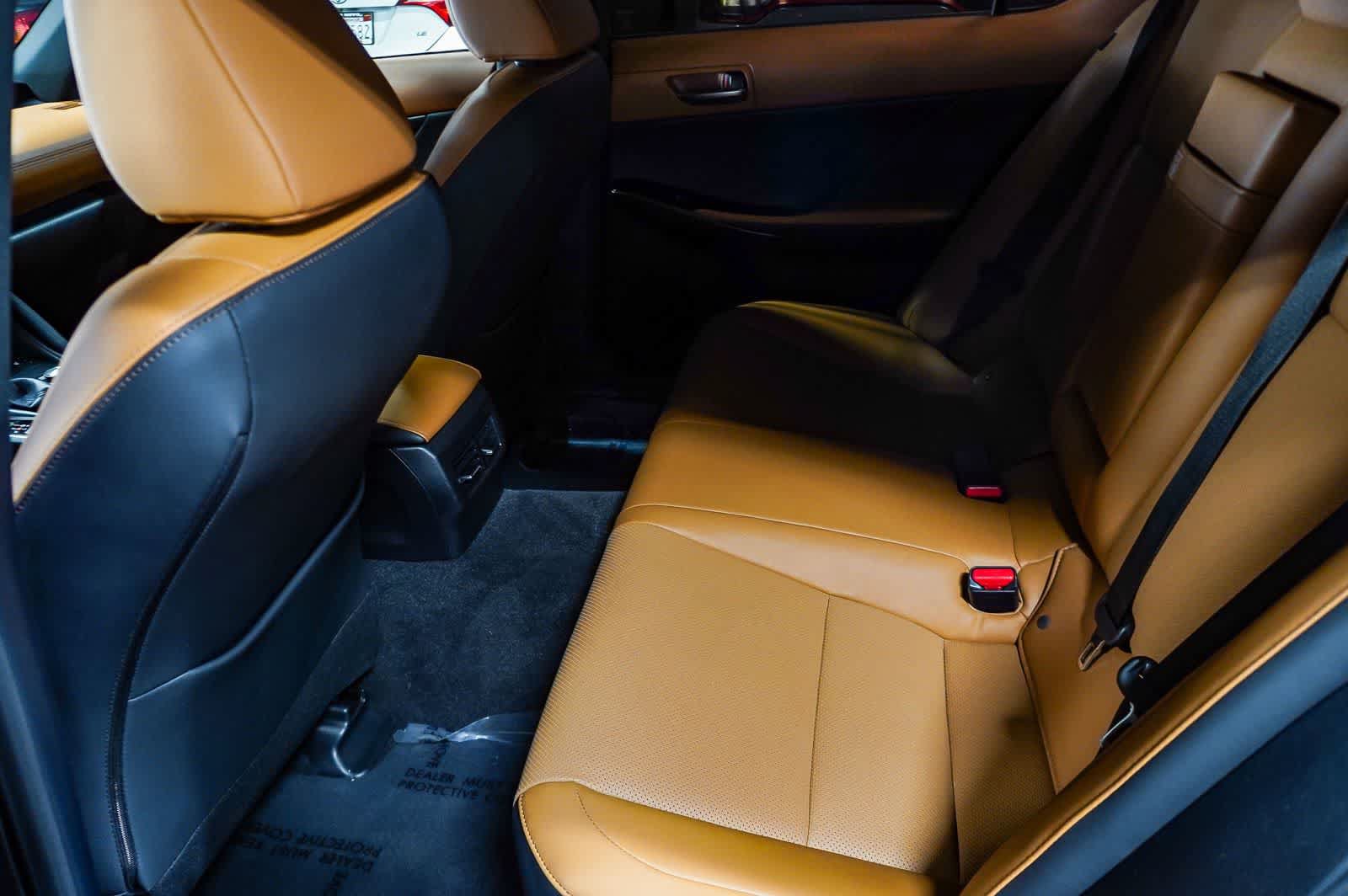 Used 2025 Lexus IS 300 F Sport RWD image 20