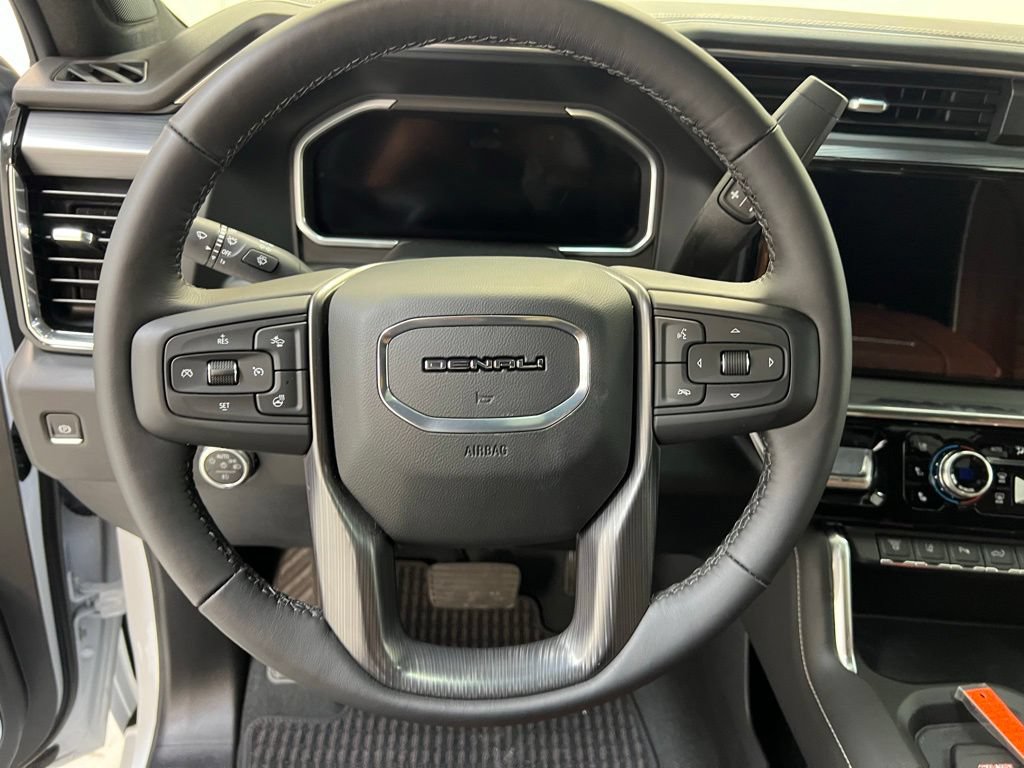 New 2026 GMC Sierra 2500 Denali Ultimate AWD/4WD image 18