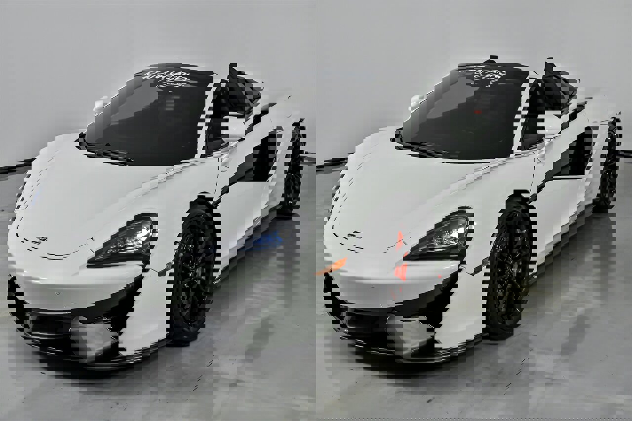 Used 2020 McLaren 570S Spider image 6