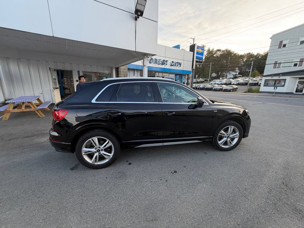 Used 2023 Audi Q3 2.0T Premium w/ Convenience Package AWD/4WD image 6