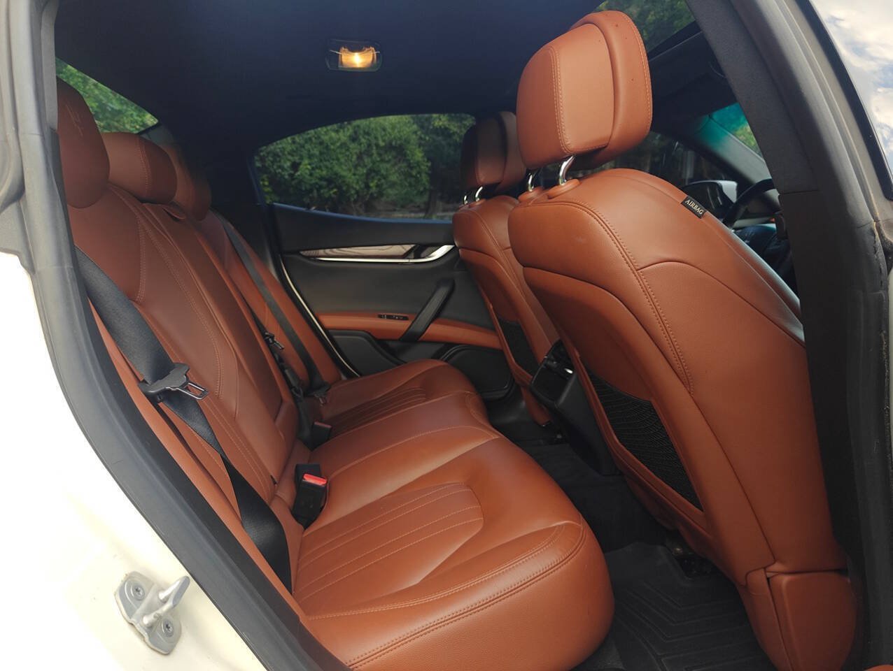 Used 2016 Maserati Ghibli S Q4 AWD/4WD image 29