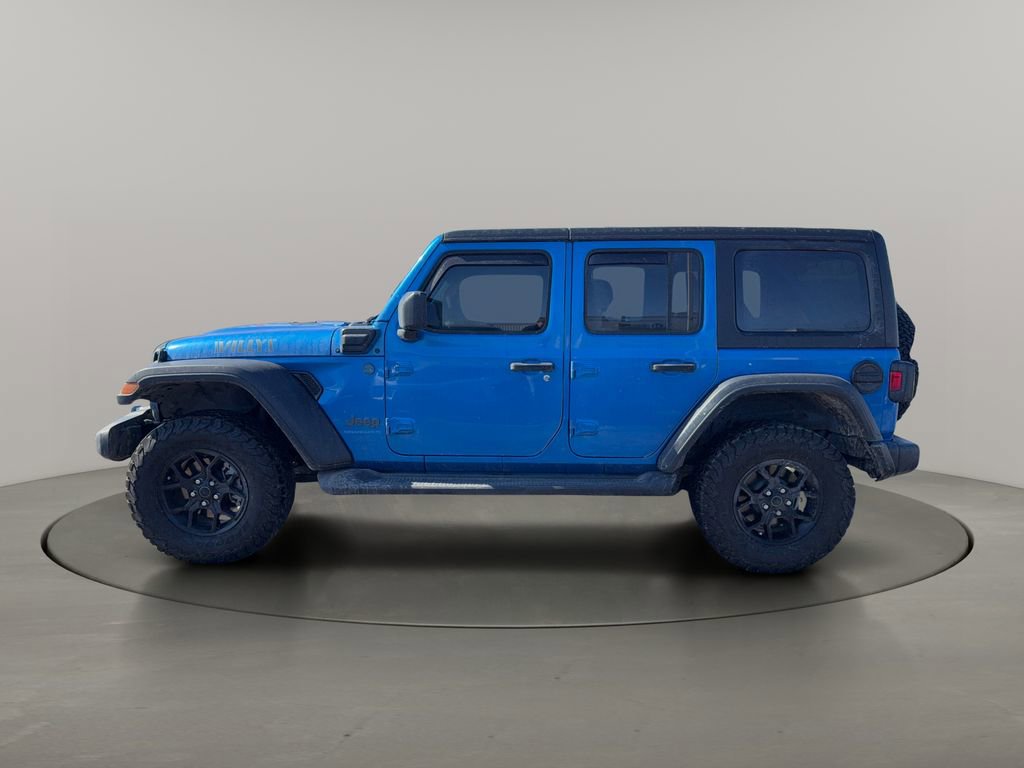 Used 2024 Jeep Wrangler Unlimited image 2