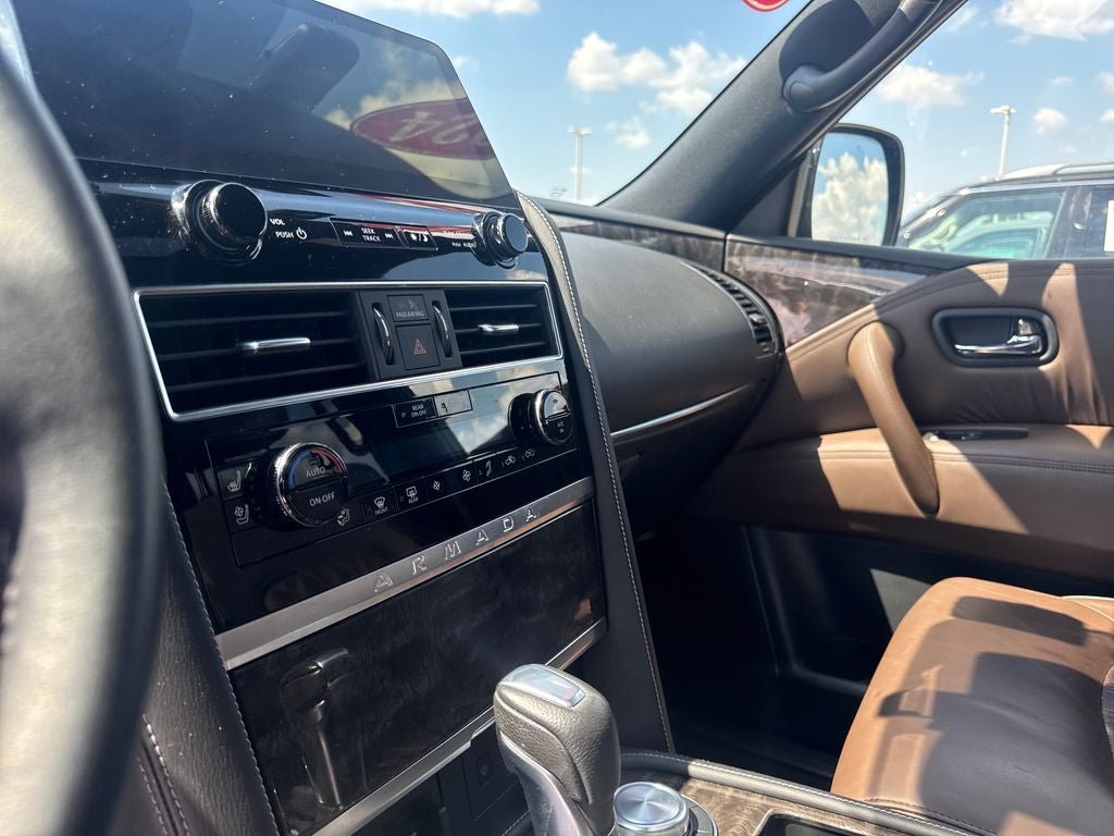 Used 2024 Nissan Armada Platinum w/ Captain's Chairs Package AWD/4WD image 19