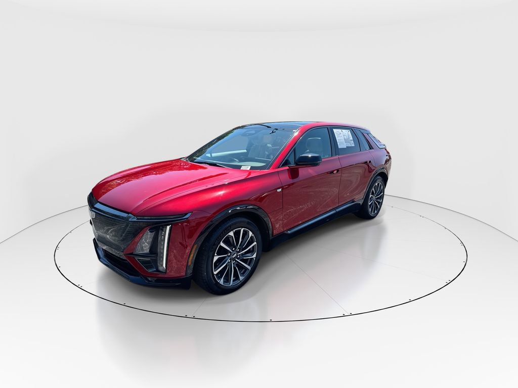 Used 2024 Cadillac Lyriq Sport RWD image 4