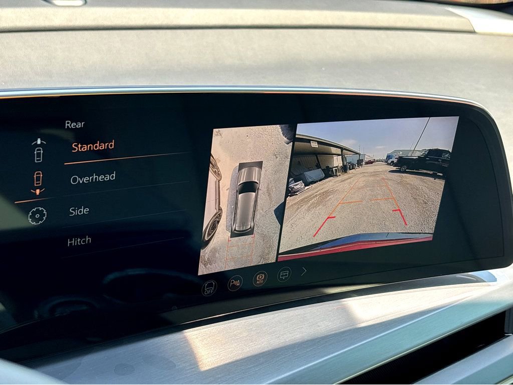 New 2026 Cadillac Vistiq Sport AWD/4WD image 9