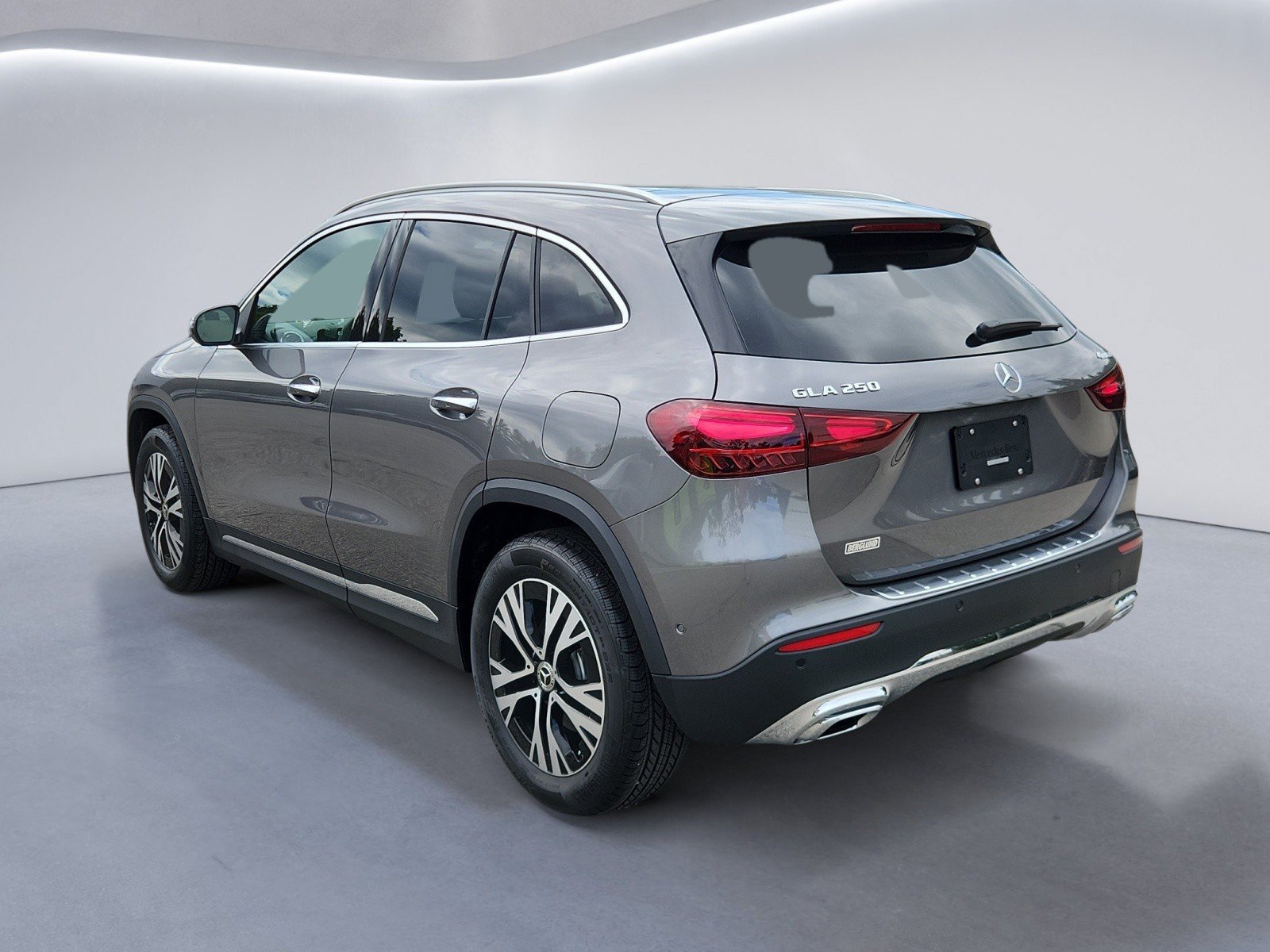 New 2026 Mercedes-Benz GLA 250 4MATIC image 5