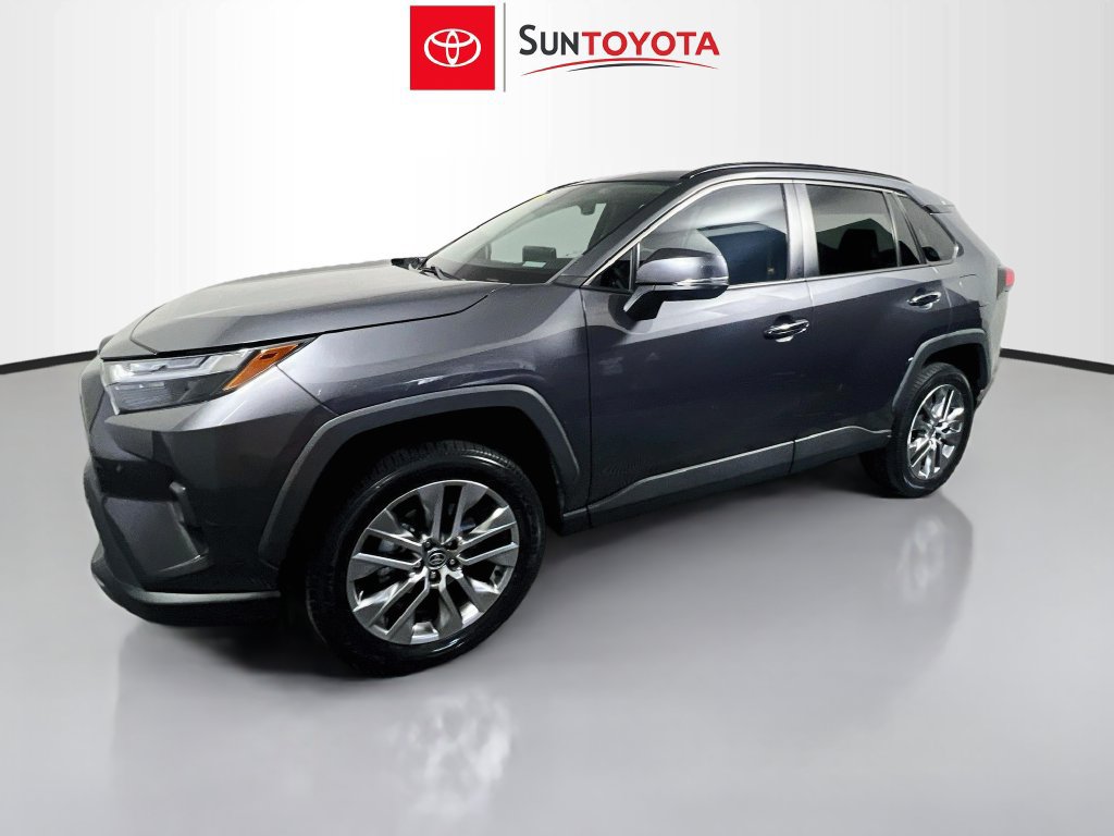 Used 2023 Toyota RAV4 Limited FWD image 7
